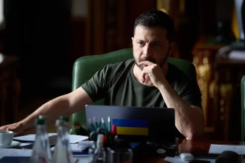 Зеленський: Україна не віддасть жодного метра своєї землі